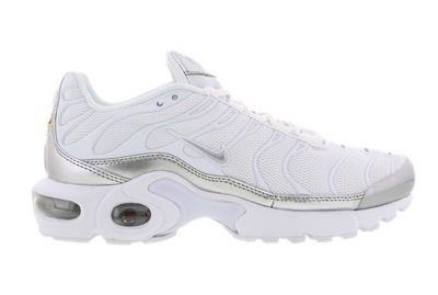 nike tuned 1 grade school shoes white