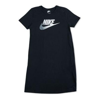 t shirt nike foot locker