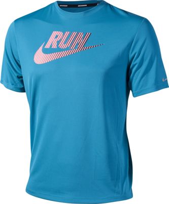 Nike Running CHALLENGER SWOOSH RUN HERREN LAUFSHIRT KURZ product photo
