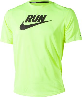 Nike Running CHALLENGER LEGEND SWOOSH RUN HERREN LAUFSHIRT KURZ product photo