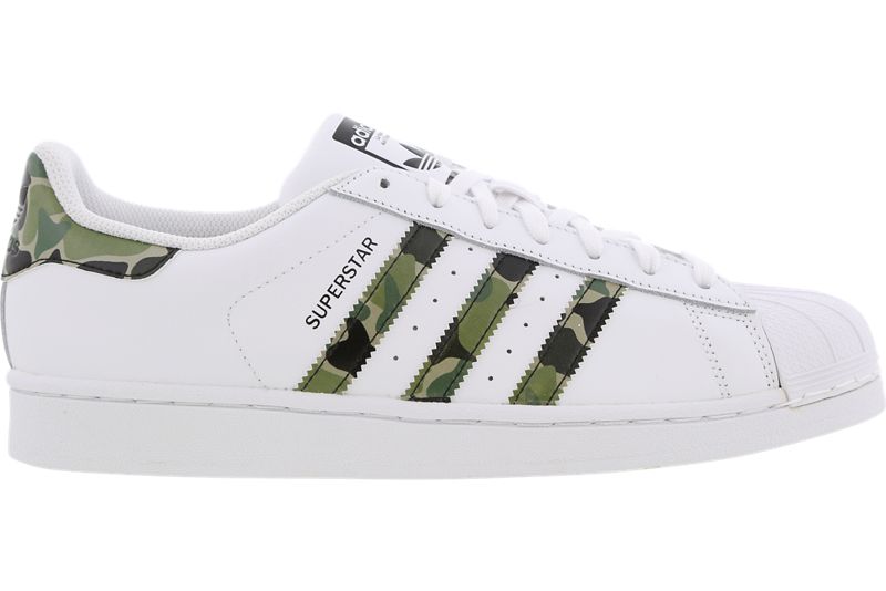 Суперстар 29.12 2023. Adidas Superstar хаки. Adidas Superstar Military. Adidas Superstar камуфляж. Адидас суперстар милитари.