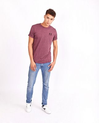 Under Armour Chest Logo - Men T-Shirts (1326799-601)